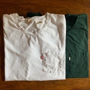 2 pack Levi’s crew neck t-shirts